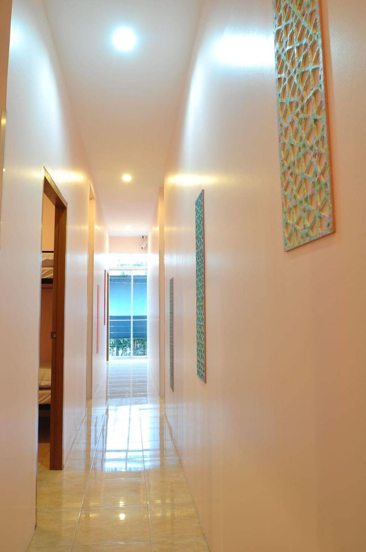 Orchid Hostel Bangkok Exterior photo